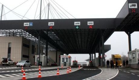 Miratohet marreveshja: Tashme levizjet Shqiperi-Serbi me karta identiteti